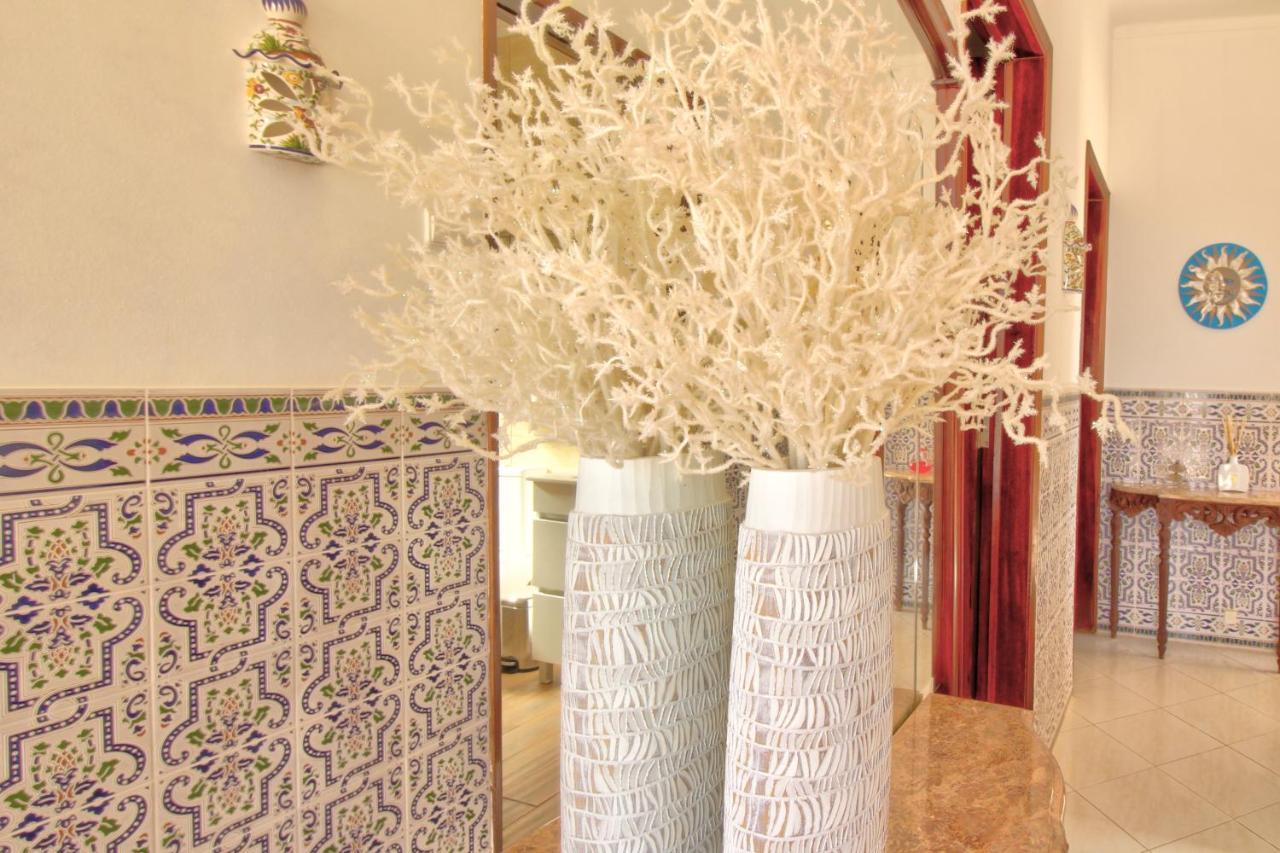 Amadeus Villa مونكاراباشو المظهر الخارجي الصورة